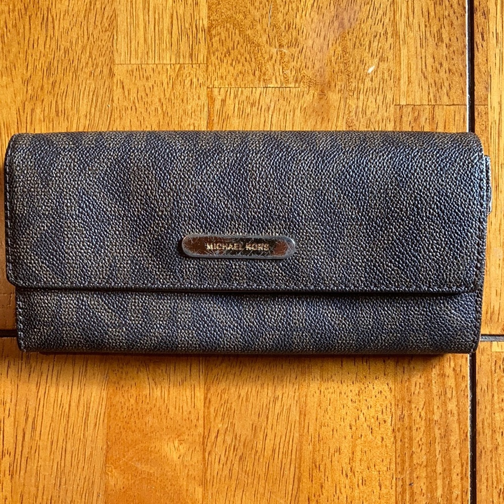 Authentic Michael Kors wallet